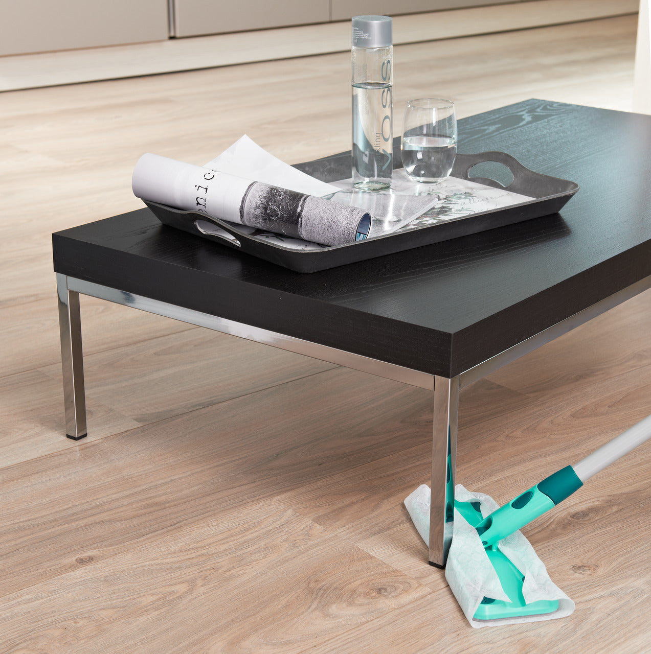 Clean & Away - Skaft och Mopp för Engångsservetter
