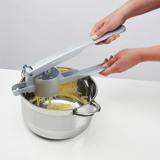 Potato Ricer & Spätzle Press